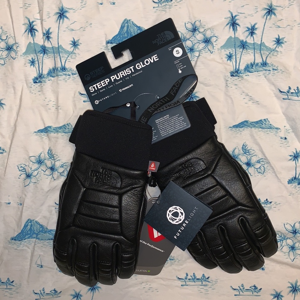 The North Face Steep Tech Purist Futurelight Gloves